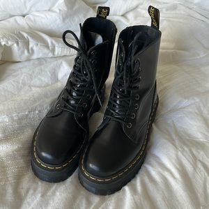 Platform Dr. Martens with zipper Classic black - size US women’s 6